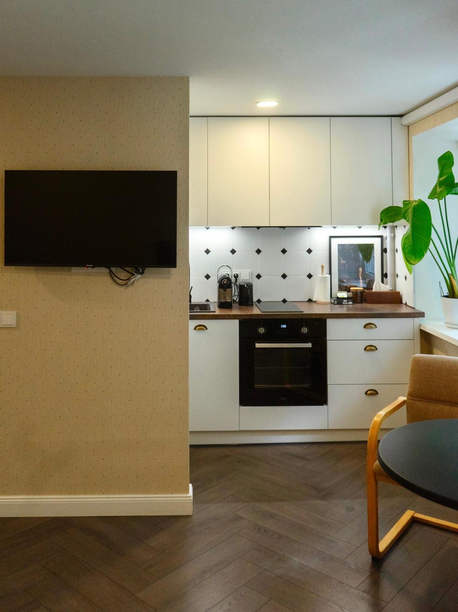 Petite City Centre Apartment Siauliai  Bagian luar foto